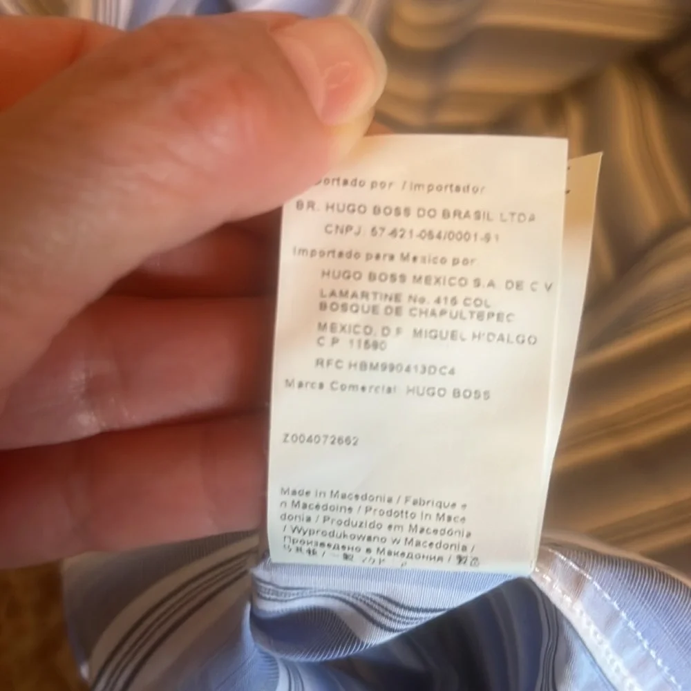 Boss button down - Picture 5 of 5